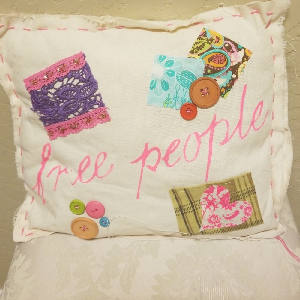 Free people pillow